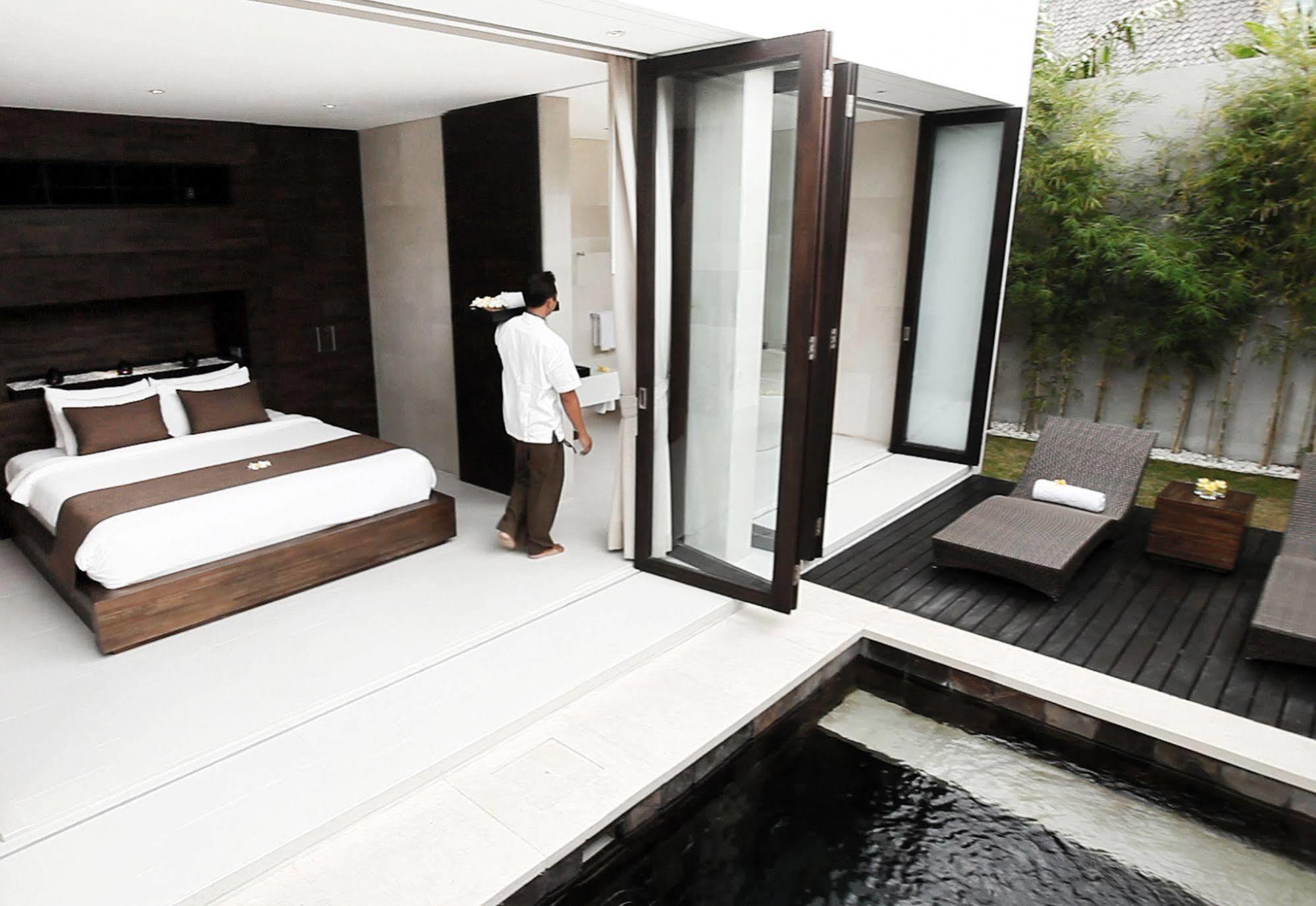 Вилла Equilibria Seminyak Экстерьер фото